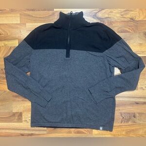 The North Face Men's  1/4 Zip Long Sleeve Size Large Sweater Black Gray Outdoors